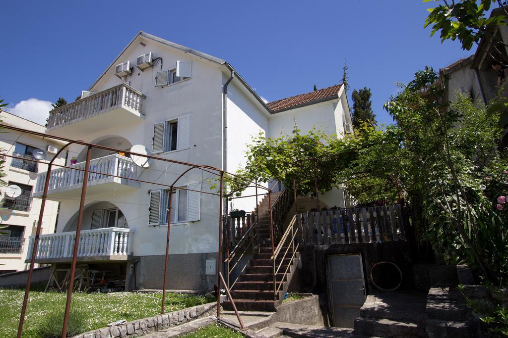 St. Roko Guest House دونيا لاستيفا المظهر الخارجي الصورة